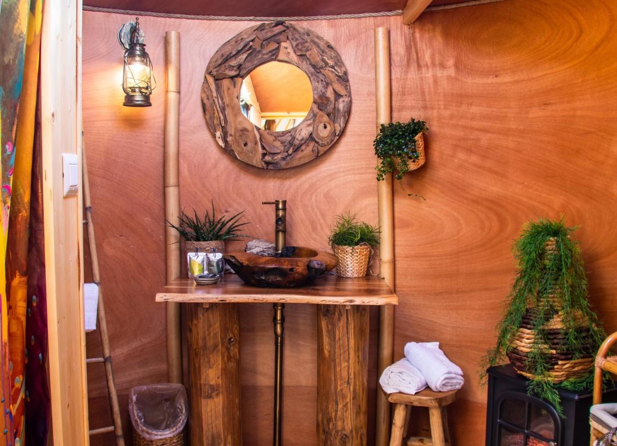 2 Cuori E 1 Yurta Glamping In Tuscany - Adults Only Asciano Extérieur photo
