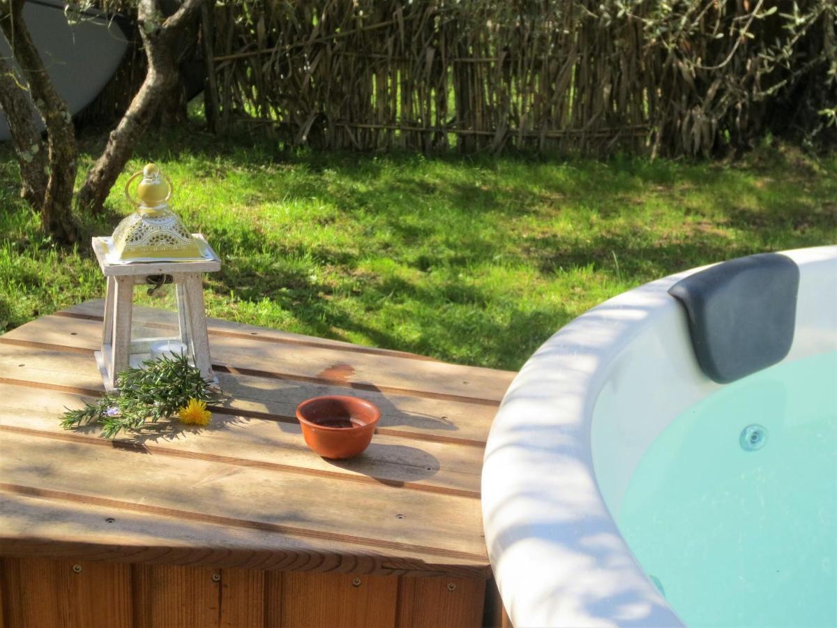 2 Cuori E 1 Yurta Glamping In Tuscany - Adults Only Asciano Extérieur photo