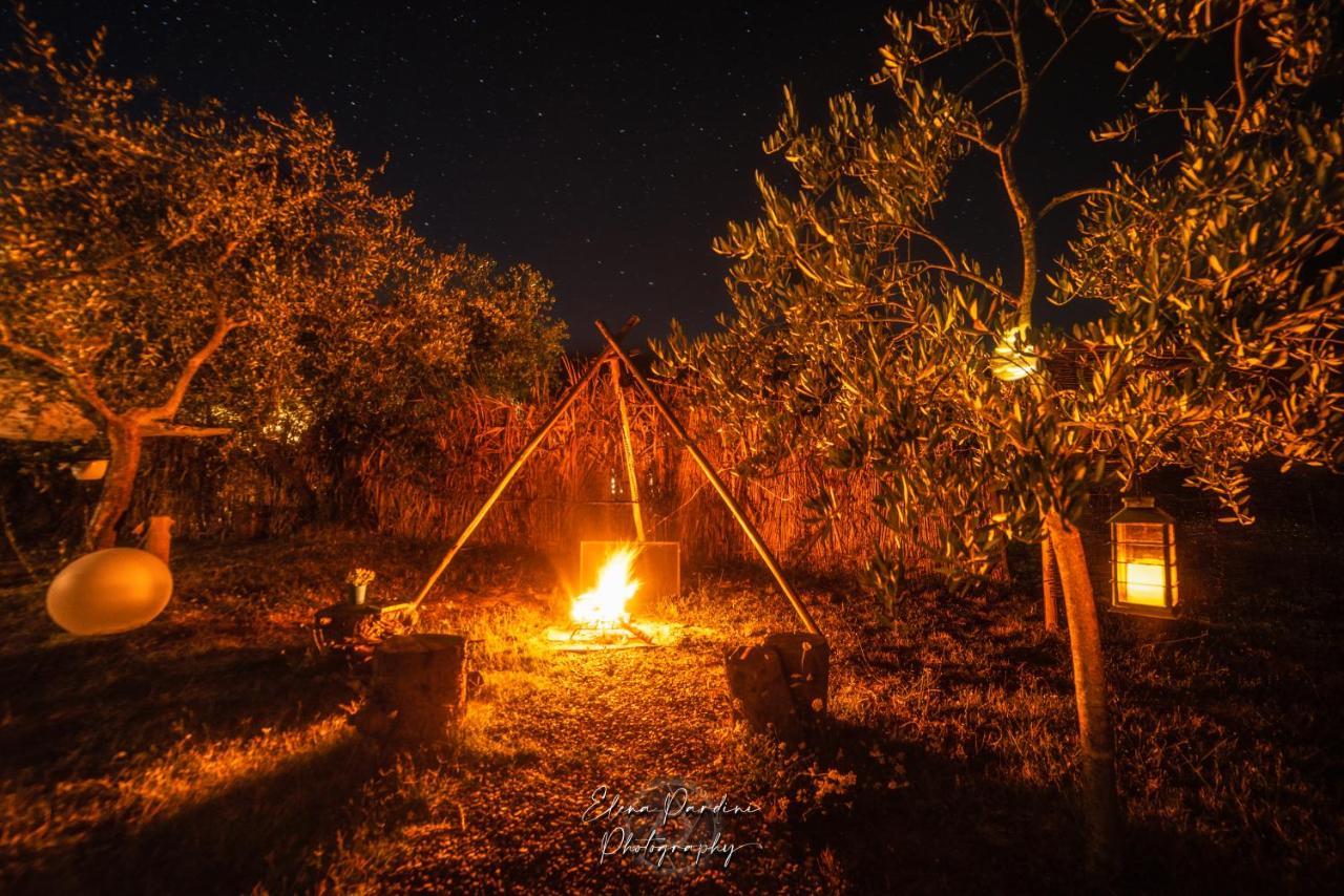 2 Cuori E 1 Yurta Glamping In Tuscany - Adults Only Asciano Extérieur photo