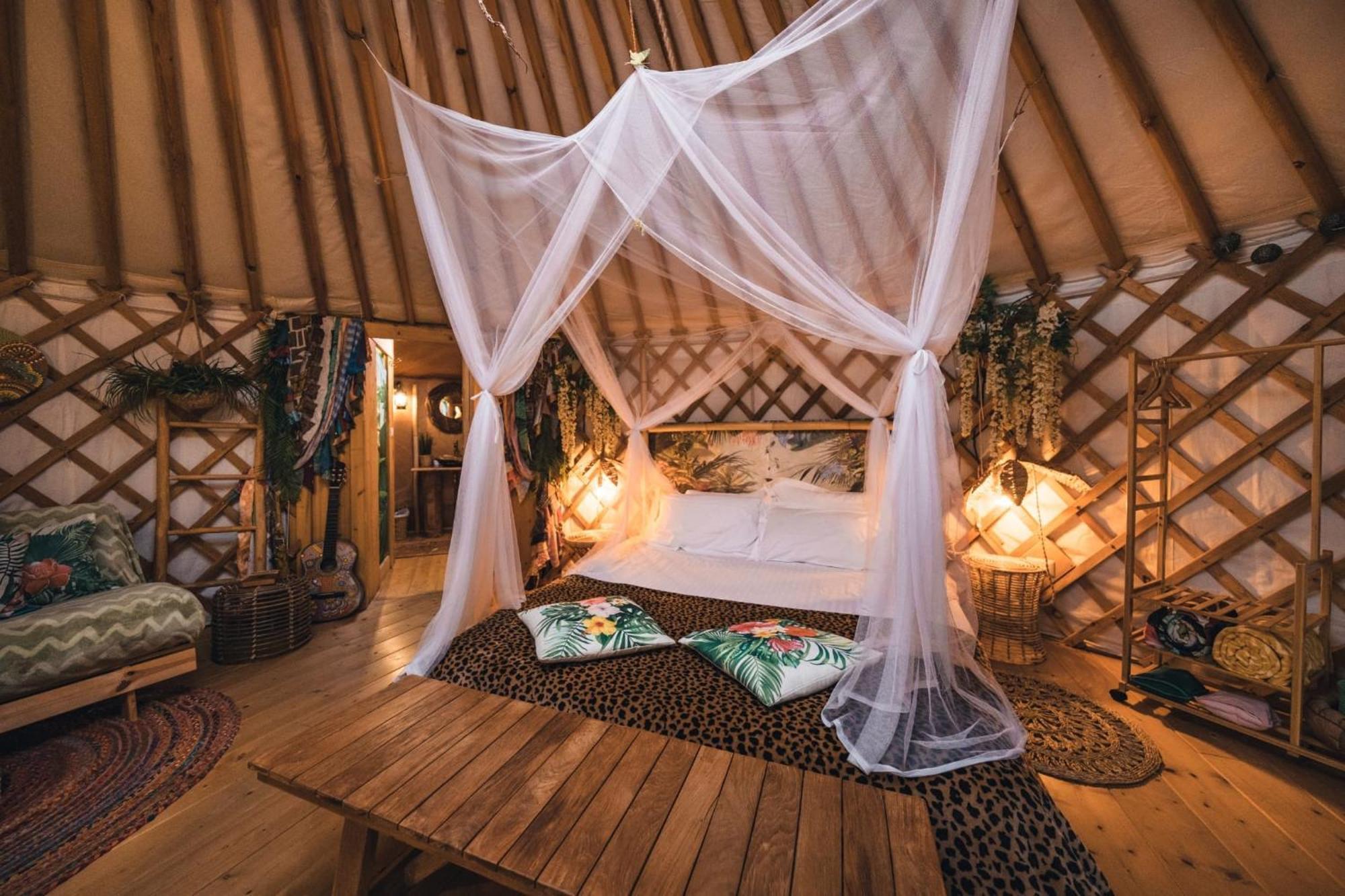 2 Cuori E 1 Yurta Glamping In Tuscany - Adults Only Asciano Extérieur photo
